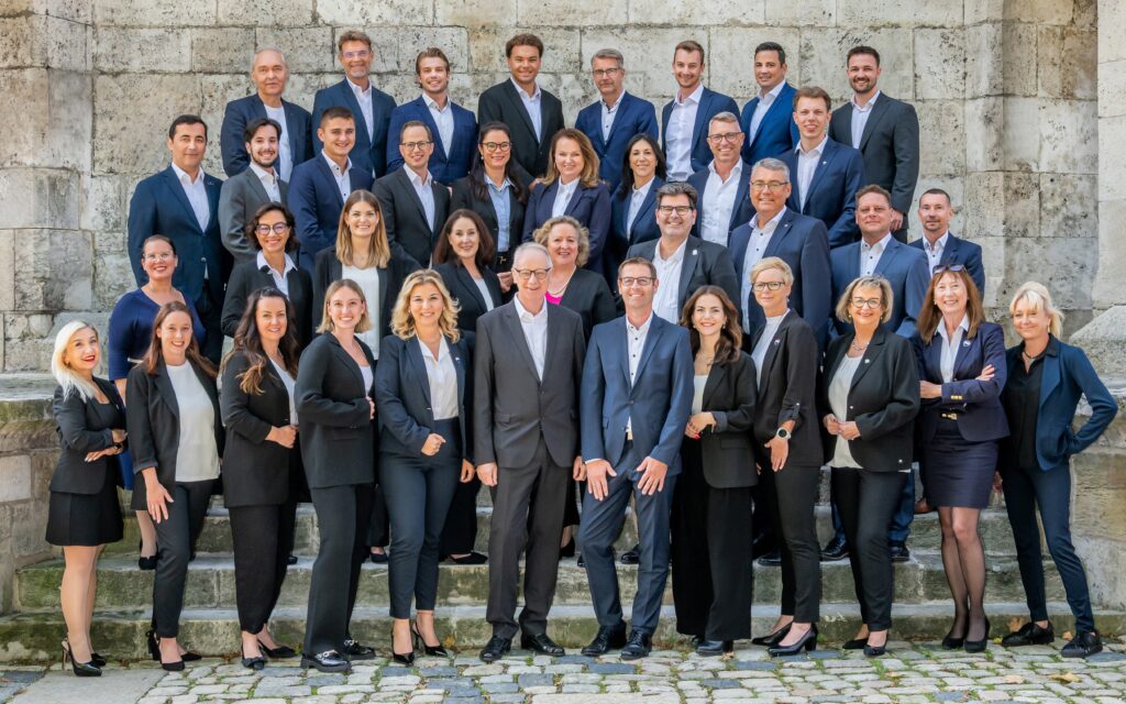 Teamfoto_2025_Hoch_klein