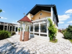 Ihr Haus terrassenseits von Süden - Ein elefantastisches Einfamilienhaus!