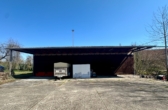 Halle 3 - 3 in 1 – Haus + Büro + 4 Hallen Wohnen, Vermieten, Lagern auf 2.242 m² – Objekt mit guter Rendite