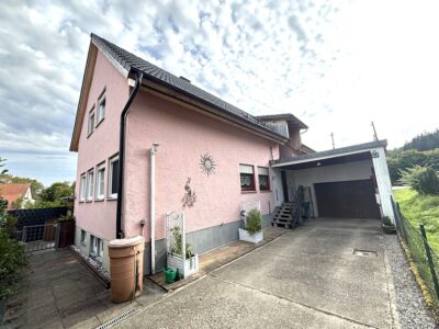 Landluft & Freiraum: Ein Paradies für die ganze Familie., 93173 Wenzenbach, Einfamilienhaus