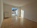 Wohnzimmer - Diese Wohnung lässt keine Wünsche offen – barrierefrei und hell!