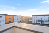 Aussicht - Neuwertige Wohnung mit exklusiver Dachterrasse – Hochwertig, barrierefrei und sofort zu beziehen!“