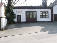 ANSICHT_EINGANG_TOR_&_BÜRO_2