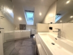 Bild - Charmante sanierte Dachgeschosswohnung mit Balkon und Garage – Ammerthal