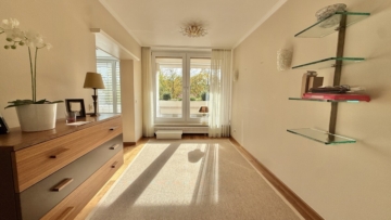 Die schönste Wohnung im Haus! *Bezugsfrei*, 93051 Regensburg, Etagenwohnung