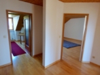 Ihre Diele gen Wohnzimmer & Küche