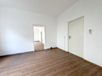 Durchgangszimmer 1 mit Zugang Treppenhaus 2 - Eine gute Adresse!
