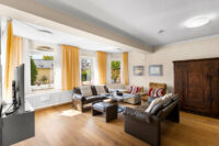 23 Wohnzimmer