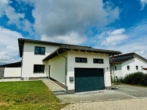 5 - Moderne Doppelhaushälfte (EEK A+) auf sonnigem Grundstück in schönem Wohngebiet!