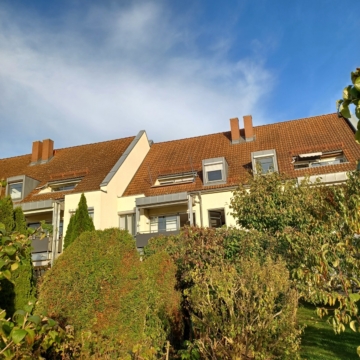 Barbing: charmante 2-Zimmer-Wohnung mit Balkon- frei!, 93092 Barbing, Etagenwohnung