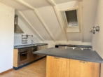DG - „Attraktives Mehrfamilienhaus in Regensburg – 3 Wohneinheiten mit Potenzial zur Wertsteigerung, ideale Kapitalanlage“