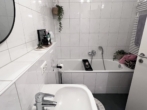 Bad mit Wanne