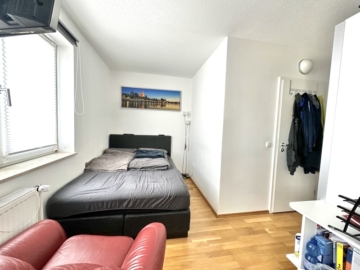 2 Zimmer Studenten Apartment in Pentling –, 93080 Pentling, Etagenwohnung