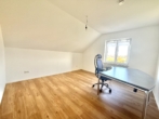 Schlafzimmer 3 - Stilvolle 4-Zimmer-Wohnung in Schwandorf – frisch renoviert & sofort bezugsfrei