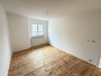 Schlafzimmer - Wohnung im Hausformat! Historischer Charme, modern saniert & mit Innenhof in Velburg