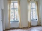 Ihr Wohnzimmer - Zu Fuß in die Stadt!