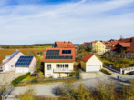 2 - Großzügige Doppelhaushälfte in absolut ruhiger und sonniger Lage!