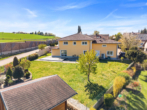 Ostseite - Modernes Einfamilienhaus im Toskana-Stil mit Pool