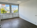 Büro - Moderne, helle EG-Fläche direkt gegenüber dem KÖWE-Center Hohe Sichtbarkeit garantiert !