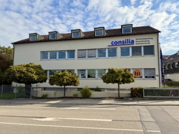 Moderne, helle EG-Fläche direkt gegenüber dem KÖWE-Center Hohe Sichtbarkeit garantiert !, 93051 Regensburg, Bürofläche