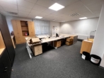 Bürofläche - Vielseitige Gewerbeimmobilie mit flexibler Raumaufteilung und Top-Anbindung in Königswiesen!