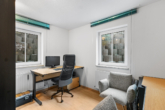Bürozimmer/Gästezimmer - 5-Zimmer-Wohnung mit Garten, Carport und separatem Büro