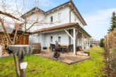 Terrasse - 5-Zimmer-Wohnung mit Garten, Carport und separatem Büro