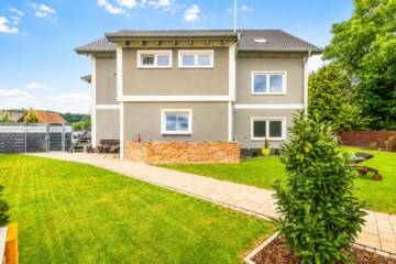 Fast wie neu! Kernsaniertes ZFH mit großem Garten,Nebengebäude und zahlreichen Nutzungsmöglichkeiten, 93158 Teublitz-Katzdorf, Zweifamilienhaus
