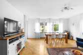 Wohnen/Essen - Ihr neues Zuhause in Ziegetsdorf – Modernisiertes Zweifamilienhaus mit Gartenparadies und PV-Anlage!