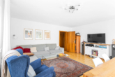 Wohnen/Essen - Ihr neues Zuhause in Ziegetsdorf – Modernisiertes Zweifamilienhaus mit Gartenparadies und PV-Anlage!