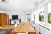 Wohnen/Essen - Ihr neues Zuhause in Ziegetsdorf – Modernisiertes Zweifamilienhaus mit Gartenparadies und PV-Anlage!