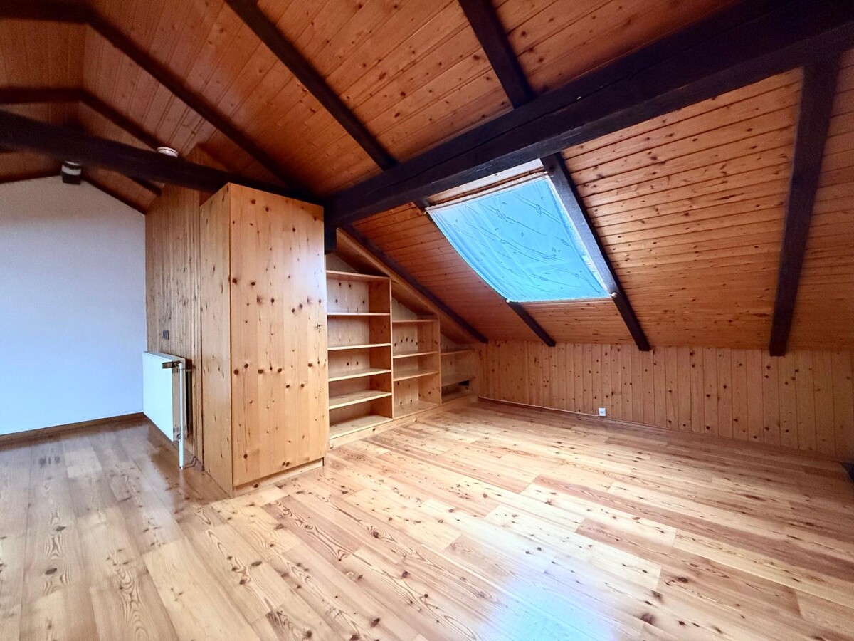 Schlafzimmer DG