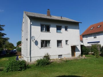 Handwerker aufgepasst – Altbestand mit großem Grundstück, 93055 Regensburg, Einfamilienhaus
