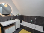 Badezimmer DG