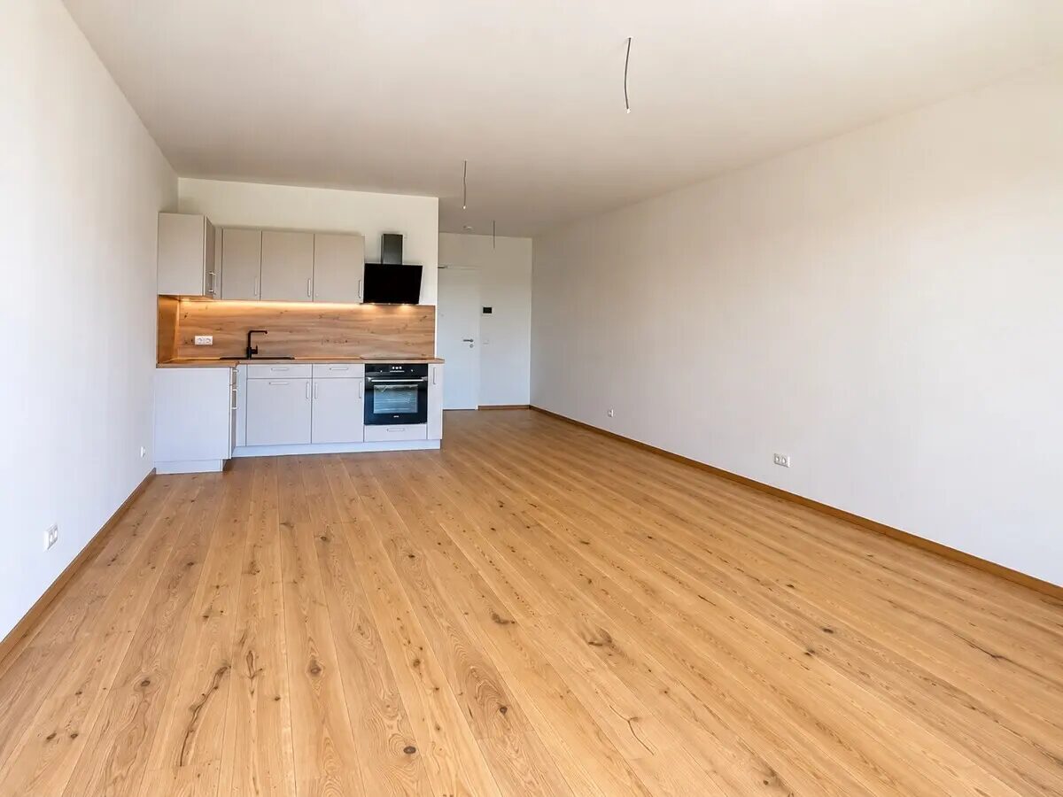 Ihr Logenplatz am Steinberger See – Exklusives Apartment mit Panoramablick! - Photo 2