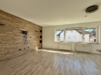 Bild - Charmante Erdgeschosswohnung mit Garten und Garage in Teublitz–Modernisiert und Bezugsfrei!