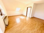 Ihr Wohnzimmer gen Küche - Stadt nah!