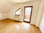 Ihr Schlafzimmer gen Balkon - Stadt nah!