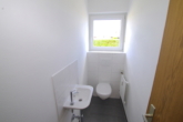 WC - | Geräumig wie ein Haus! | – Sonnige 4 Zimmer Erdgeschosswohnung mit Garten
