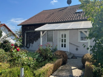 Ihr neues Eigenheim mit Rendite, 93089 Aufhausen, Mehrfamilienhaus