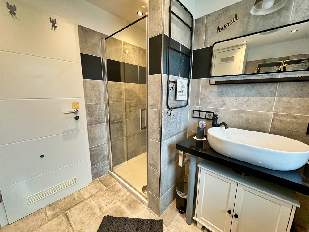 Ihr Badezimmer mit Dusche