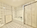 Badezimmer - „Tschüss Miete – hallo Eigentum! 3-Zimmer-Wohnung mit Balkon & TG“