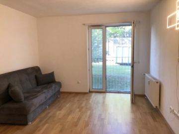 Studenten Apartment in Pentling, 93080 Pentling, Etagenwohnung