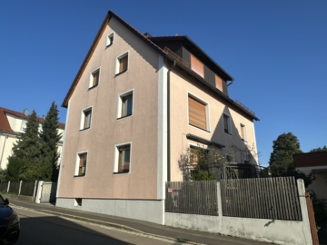 Helle 4-Zimmer-Erdgeschosswohnung in Schwandorf – Kernsaniert, mit Terrasse und Garten, 92421 Schwandorf, Etagenwohnung