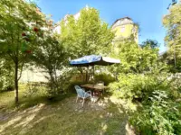 Im Garten Ihres Mehrfamilienhauses gen Westen