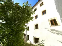 Ihr Mehrfamilienhaus vom Garten von Norden