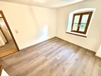 In Ihrem Arbeitszimmer gen Garten