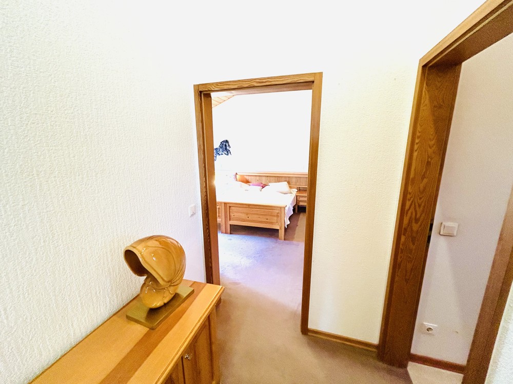 Vor Ihrem Badezimmer & Schlafzimmer