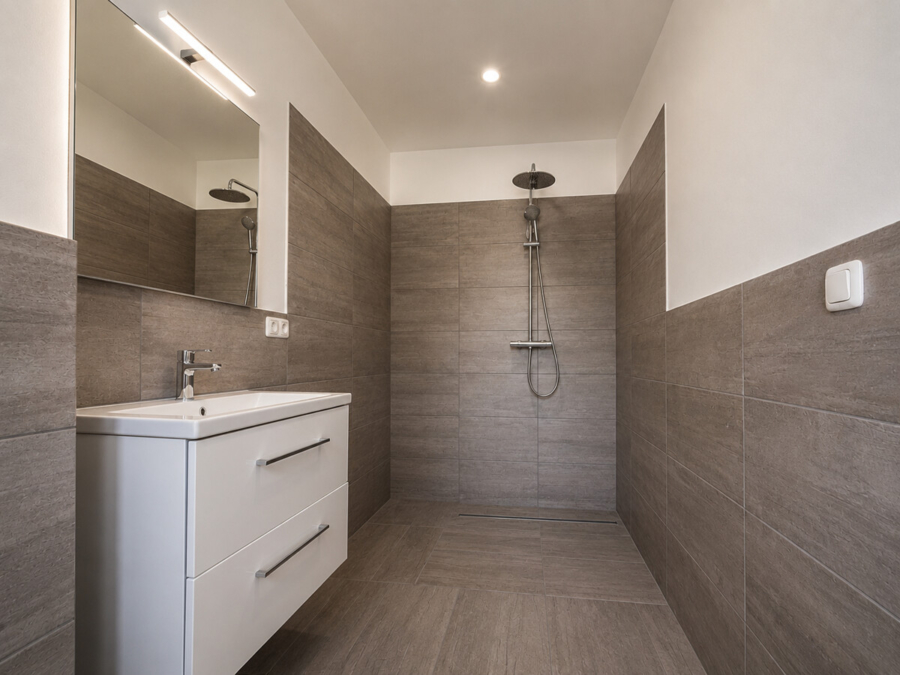 Badezimmer 2