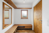 Garderobe - Hochwertiges Wohnen in Schwarzach! Ihr Traumhaus mit schönem Garten, Sauna und PV-Anlage!